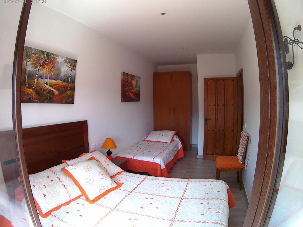 Apartamentos Turisticos Mirayuste Guadalupe  Dış mekan fotoğraf