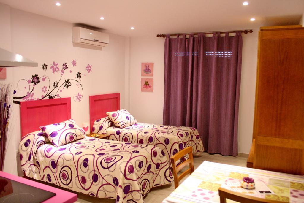 Apartamentos Turisticos Mirayuste Guadalupe  Dış mekan fotoğraf