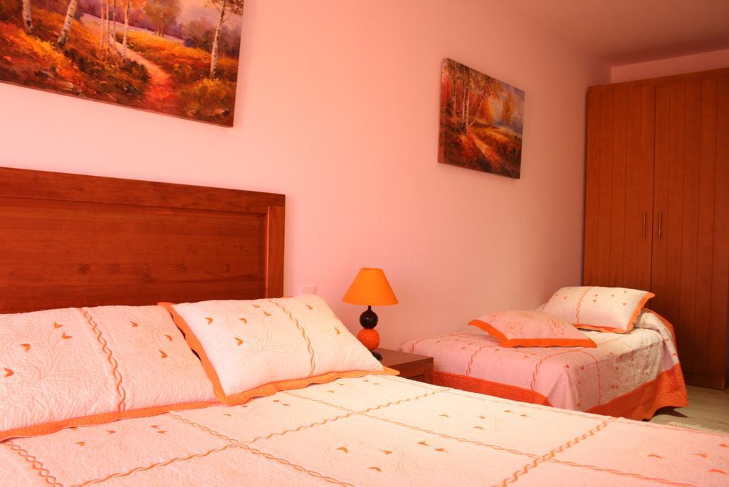 Apartamentos Turisticos Mirayuste Guadalupe  Dış mekan fotoğraf