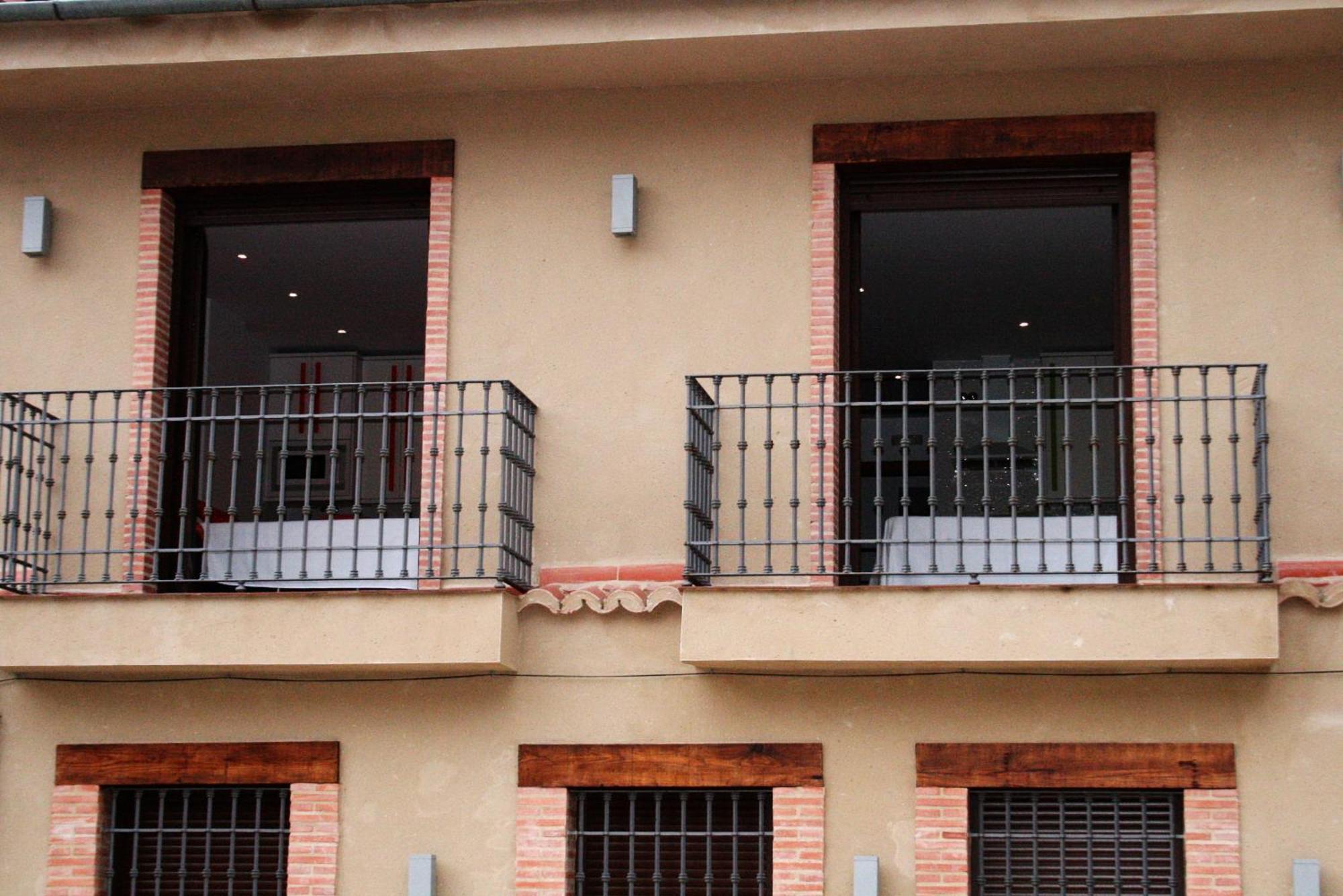 Apartamentos Turisticos Mirayuste Guadalupe  Oda fotoğraf
