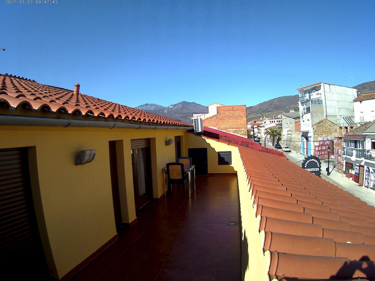 Apartamentos Turisticos Mirayuste Guadalupe  Dış mekan fotoğraf